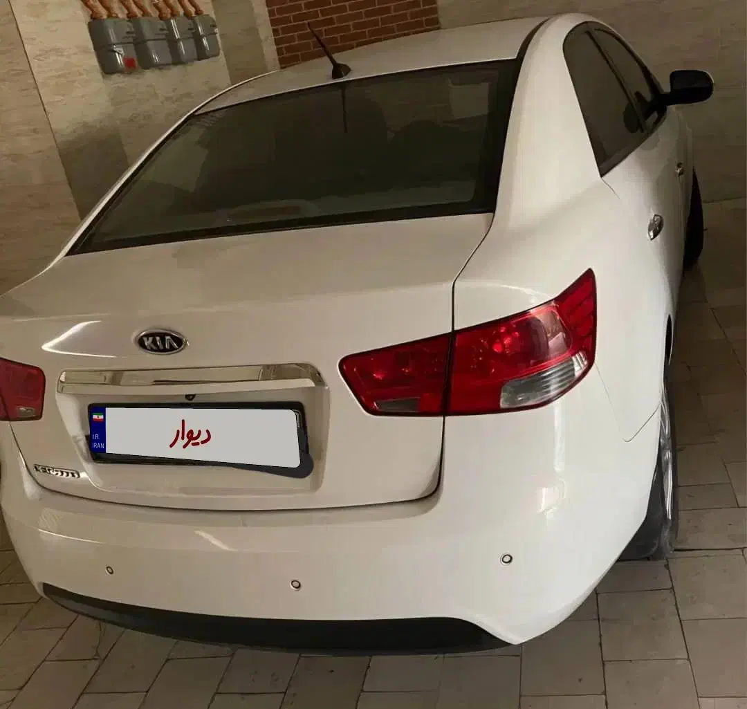 خودرو کیا، سراتو مونتاژ آگهی ann_20939508
