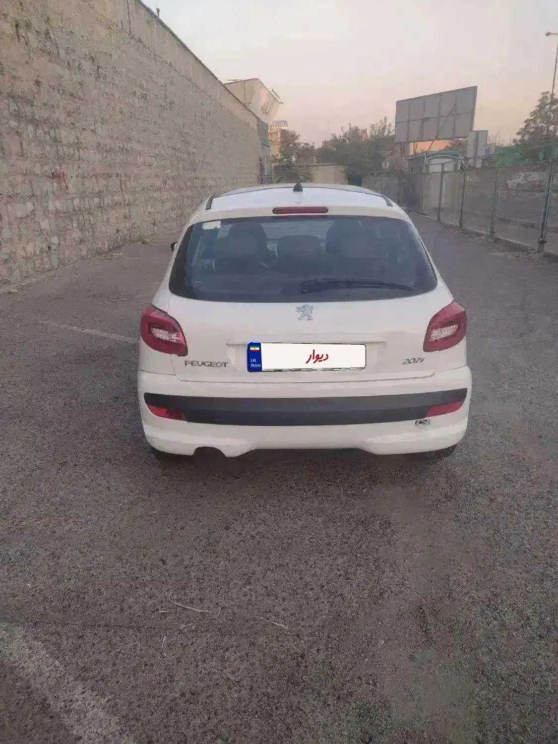 پژو 207 پانوراما دنده‌ای - 1400