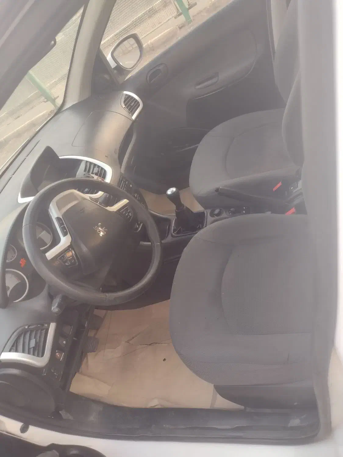 پژو 207 پانوراما دنده‌ای - 1400