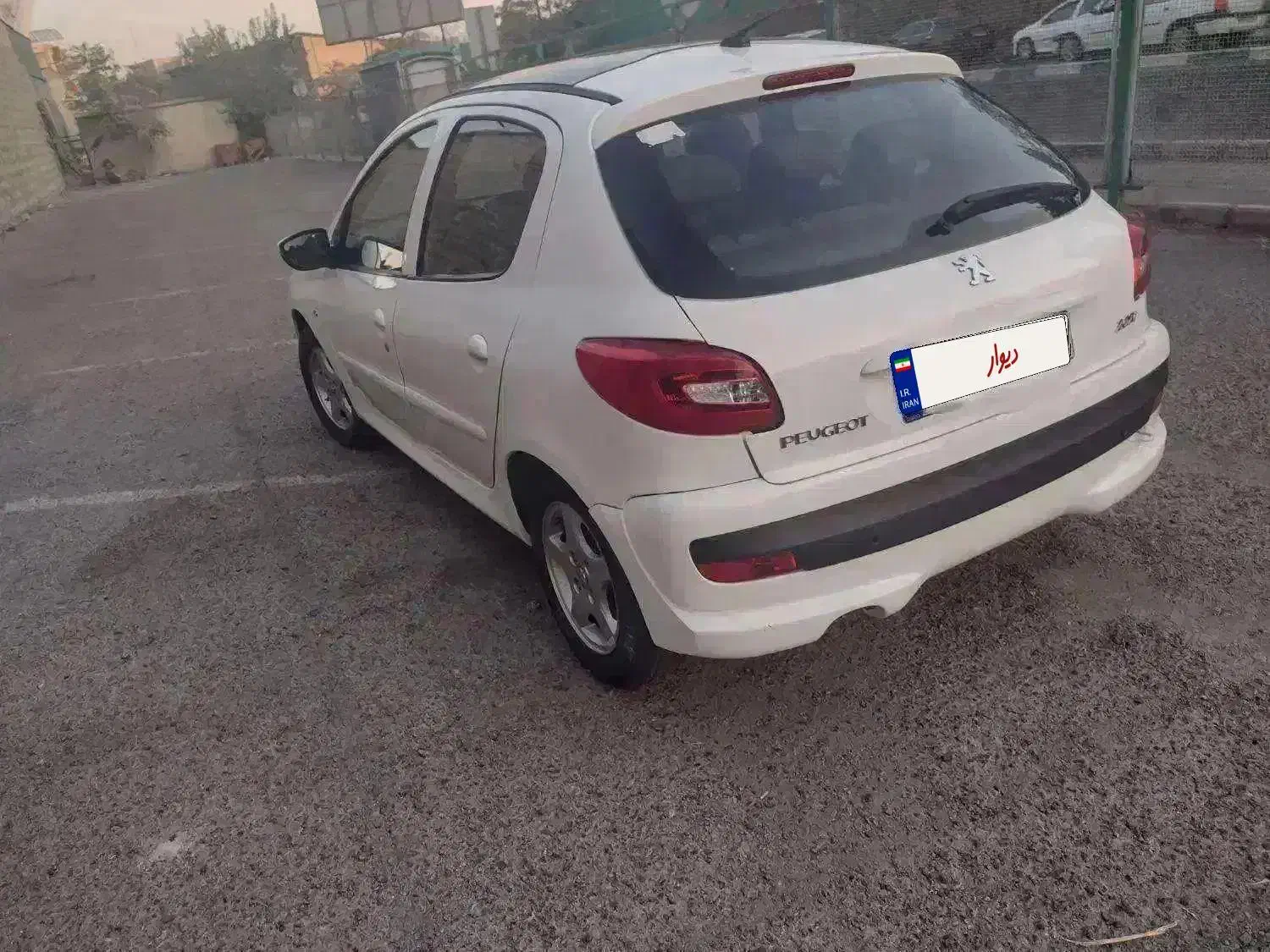 پژو 207 پانوراما دنده‌ای - 1400