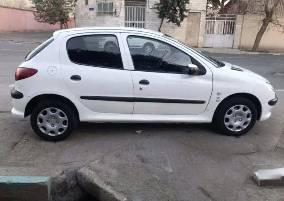 پژو 206 تیپ 2 - 1390
