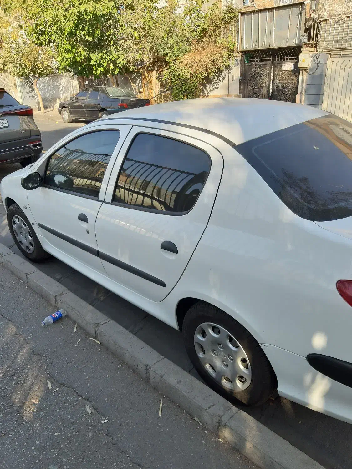 پژو ۲۰۶ صندوق دار v8 - 1398