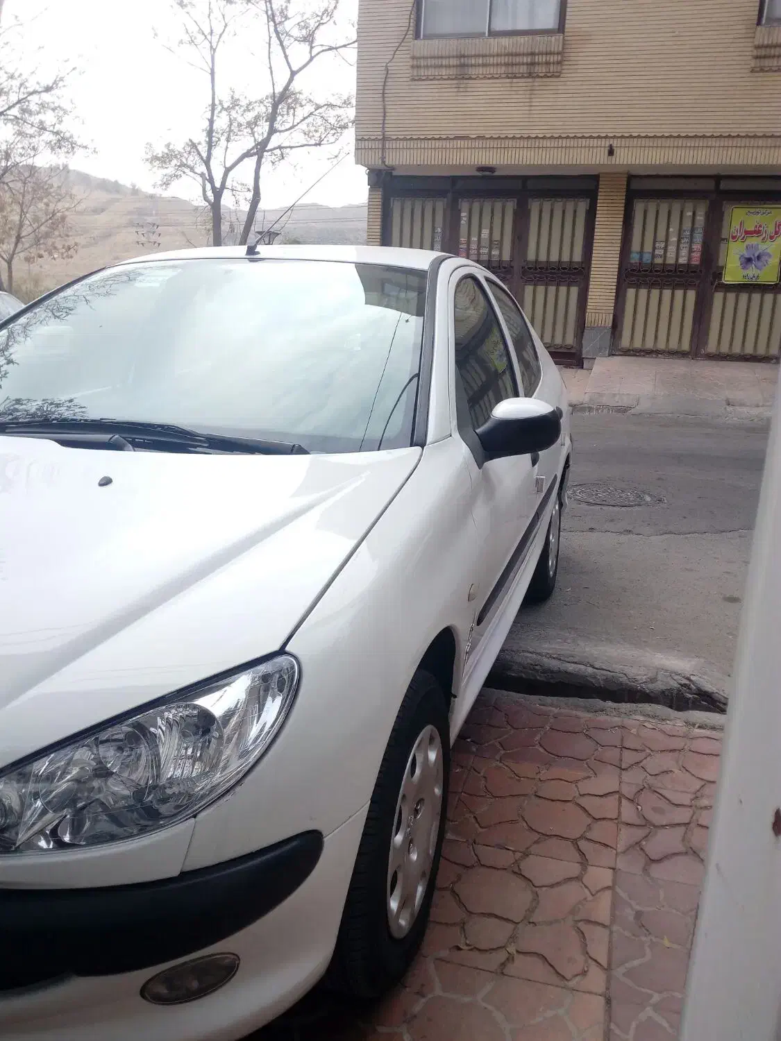 پژو ۲۰۶ صندوق دار v8 - 1398