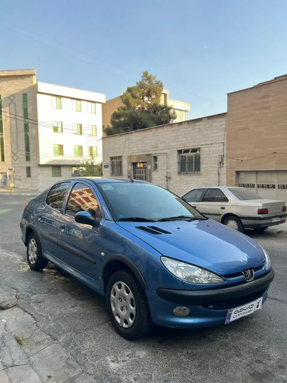 پژو ۲۰۶ صندوق دار v8 - 1395