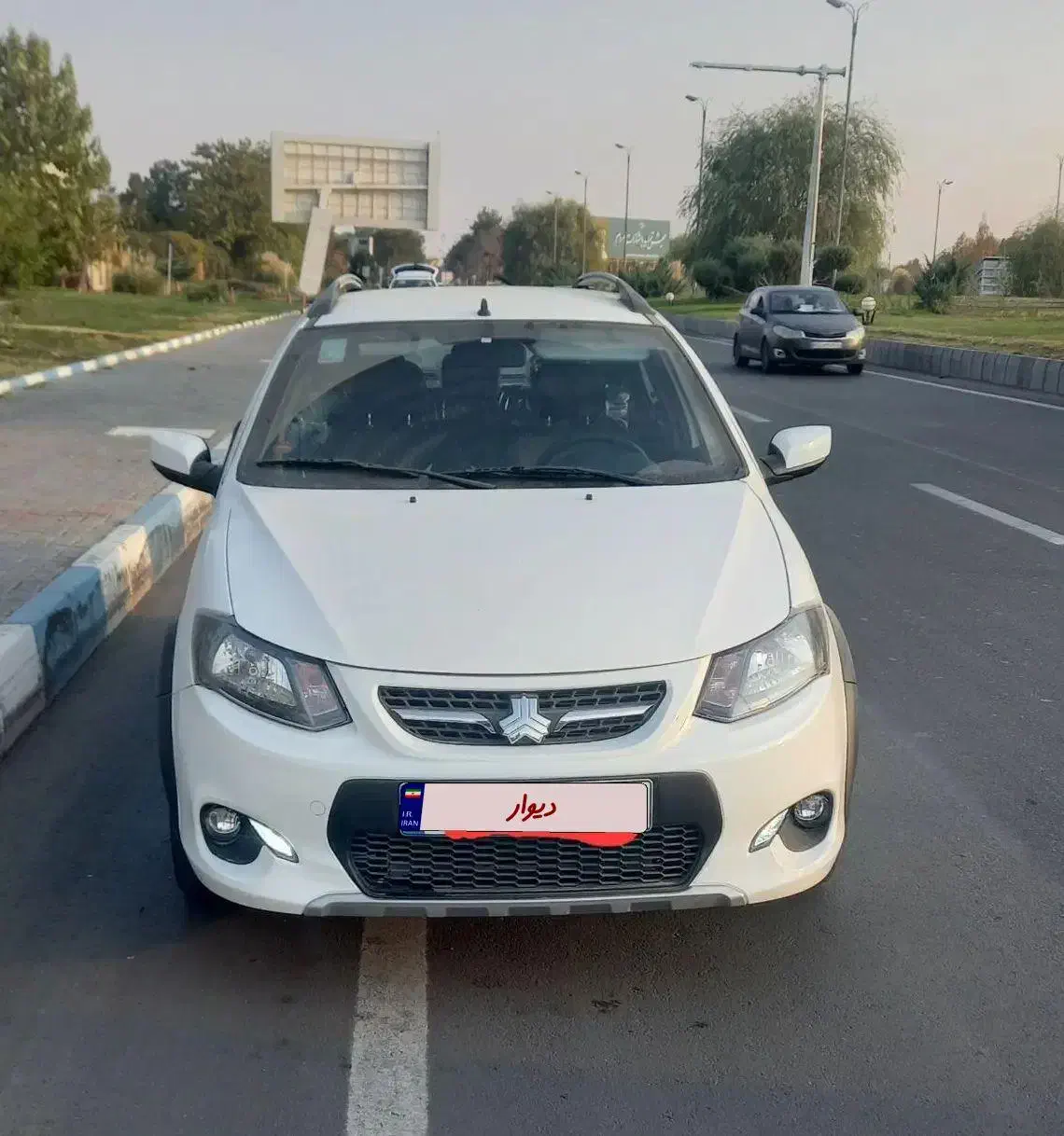 خودرو کوییک، معمولی آگهی ann_20939904