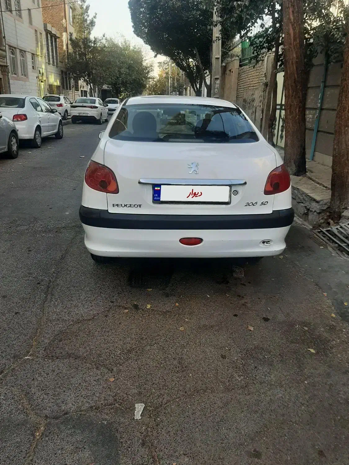 پژو ۲۰۶ صندوق دار v8 - 1394