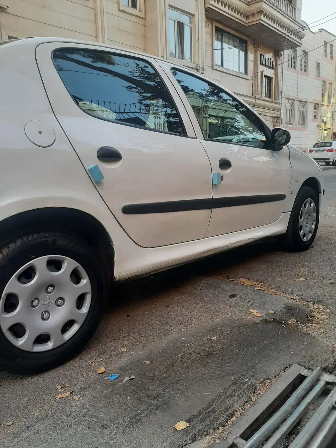 پژو ۲۰۶ صندوق دار v8 - 1394