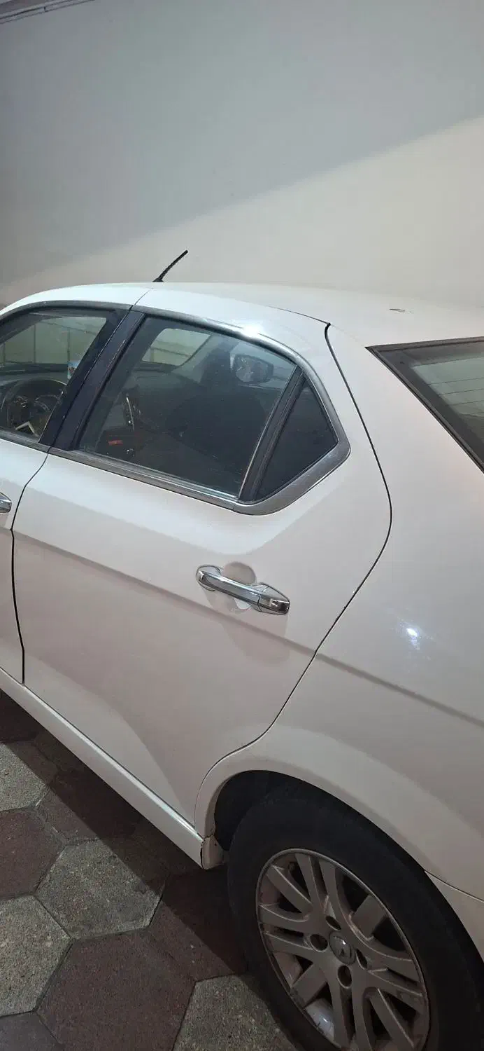 دنا پلاس ۵ دنده EF7 - 1398