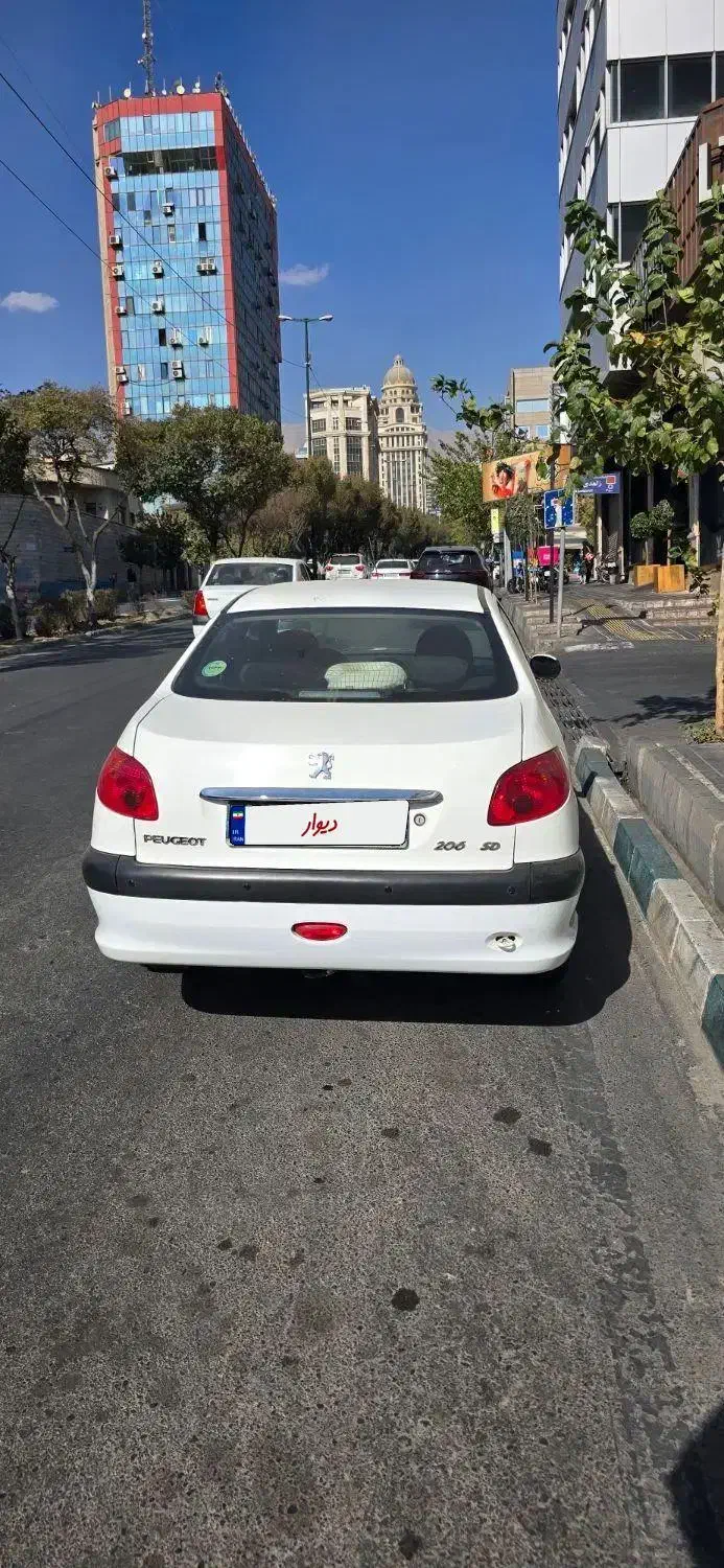 پژو ۲۰۶ صندوق دار v8 - 1399