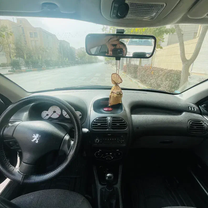 پژو 206 تیپ 2 - 1396