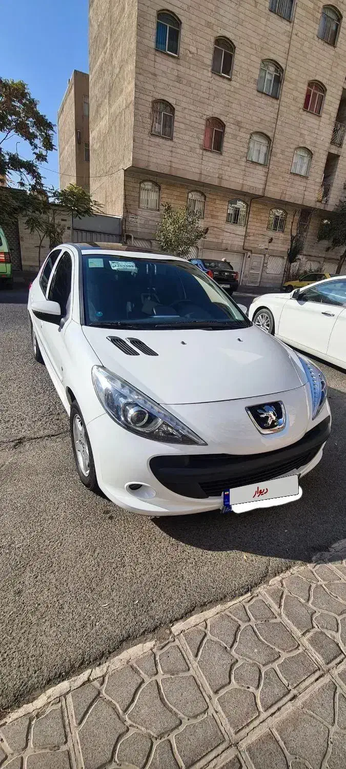 پژو 207 پانوراما دنده‌ای - 1400