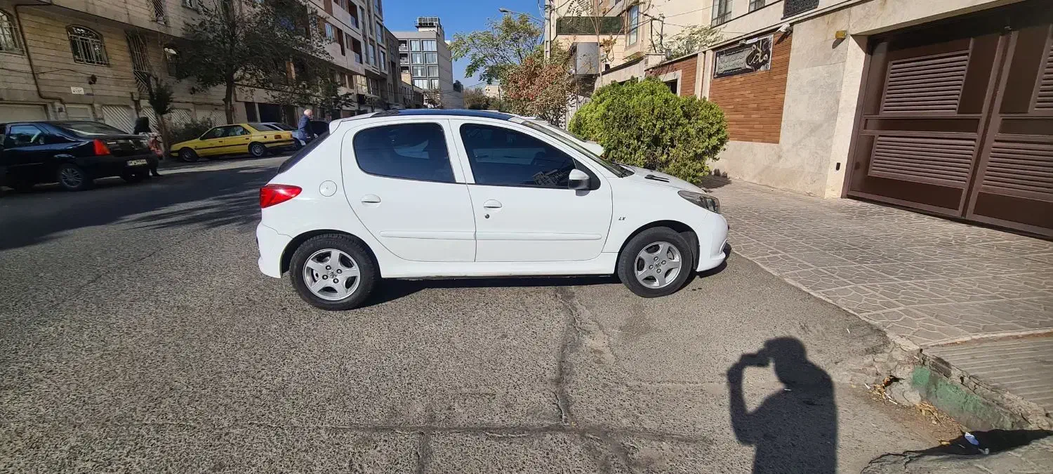 پژو 207 پانوراما دنده‌ای - 1400