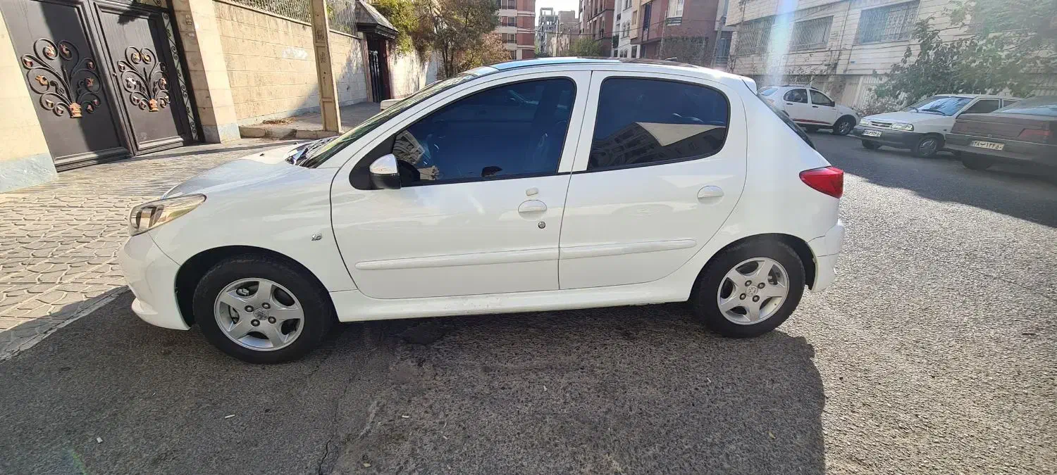 پژو 207 پانوراما دنده‌ای - 1400