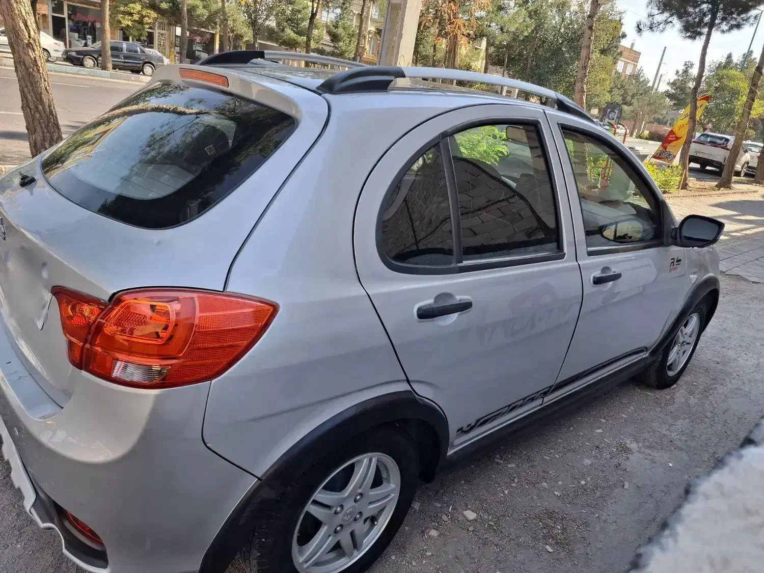 کوییک R دنده‌ای - 1399