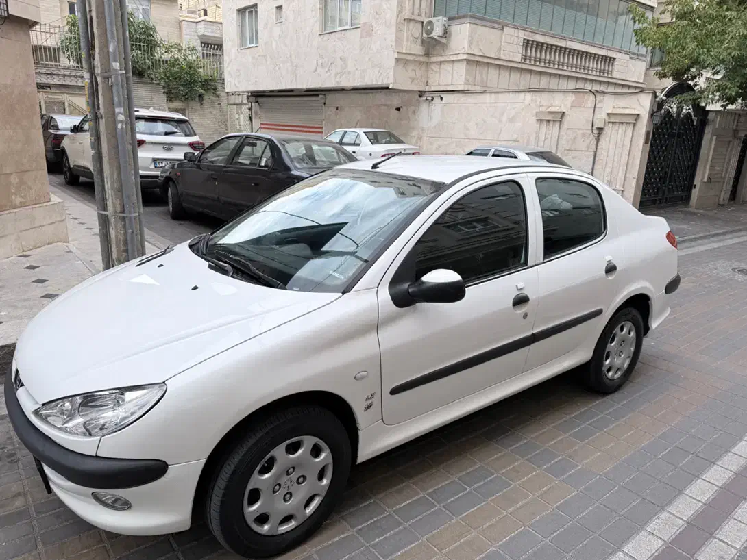 خودرو پژو، ۲۰۶ صندوق دار آگهی ann_20940007