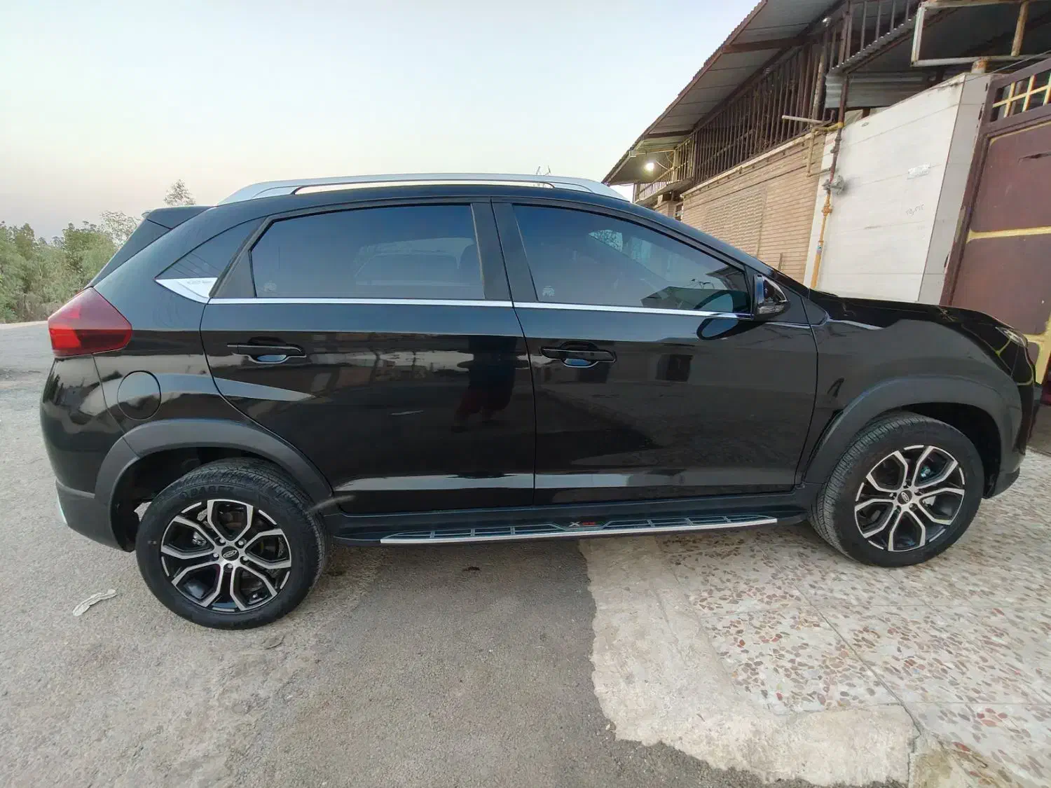 ام وی ام X22 پرو دنده‌ای - 1403