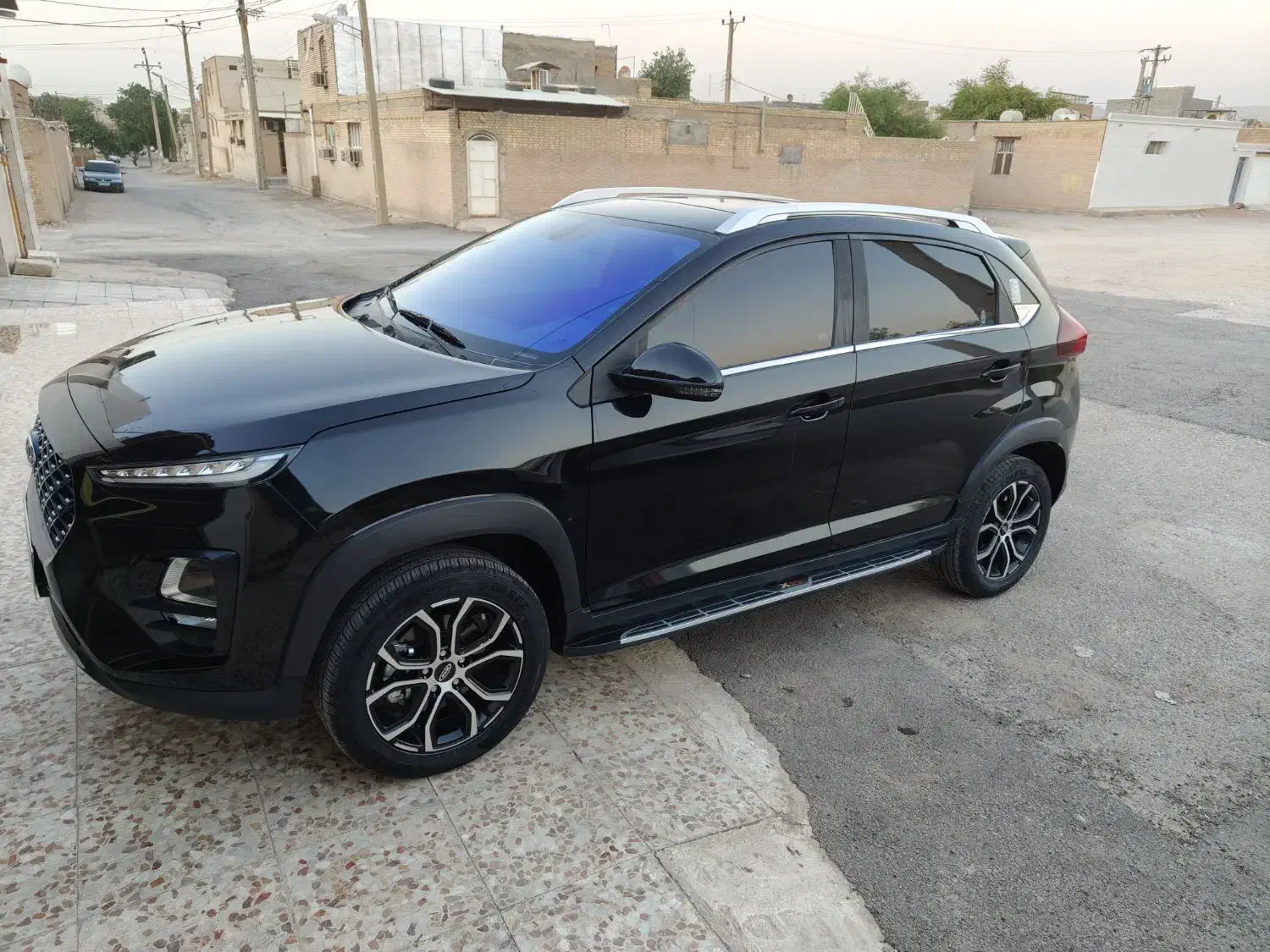 ام وی ام X22 پرو دنده‌ای - 1403