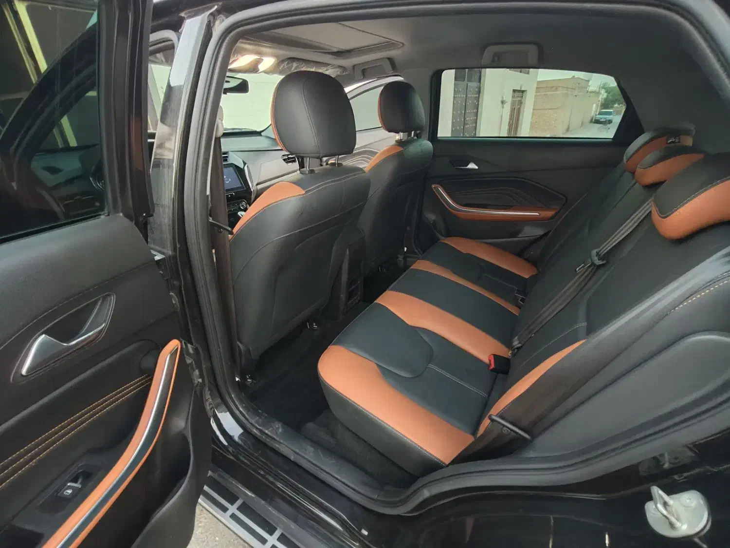 ام وی ام X22 پرو دنده‌ای - 1403