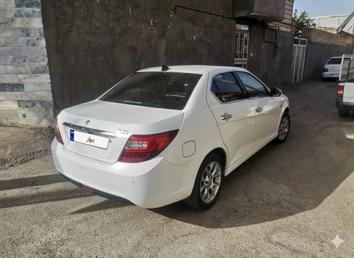 دنا پلاس توربو 6 دنده - 1402