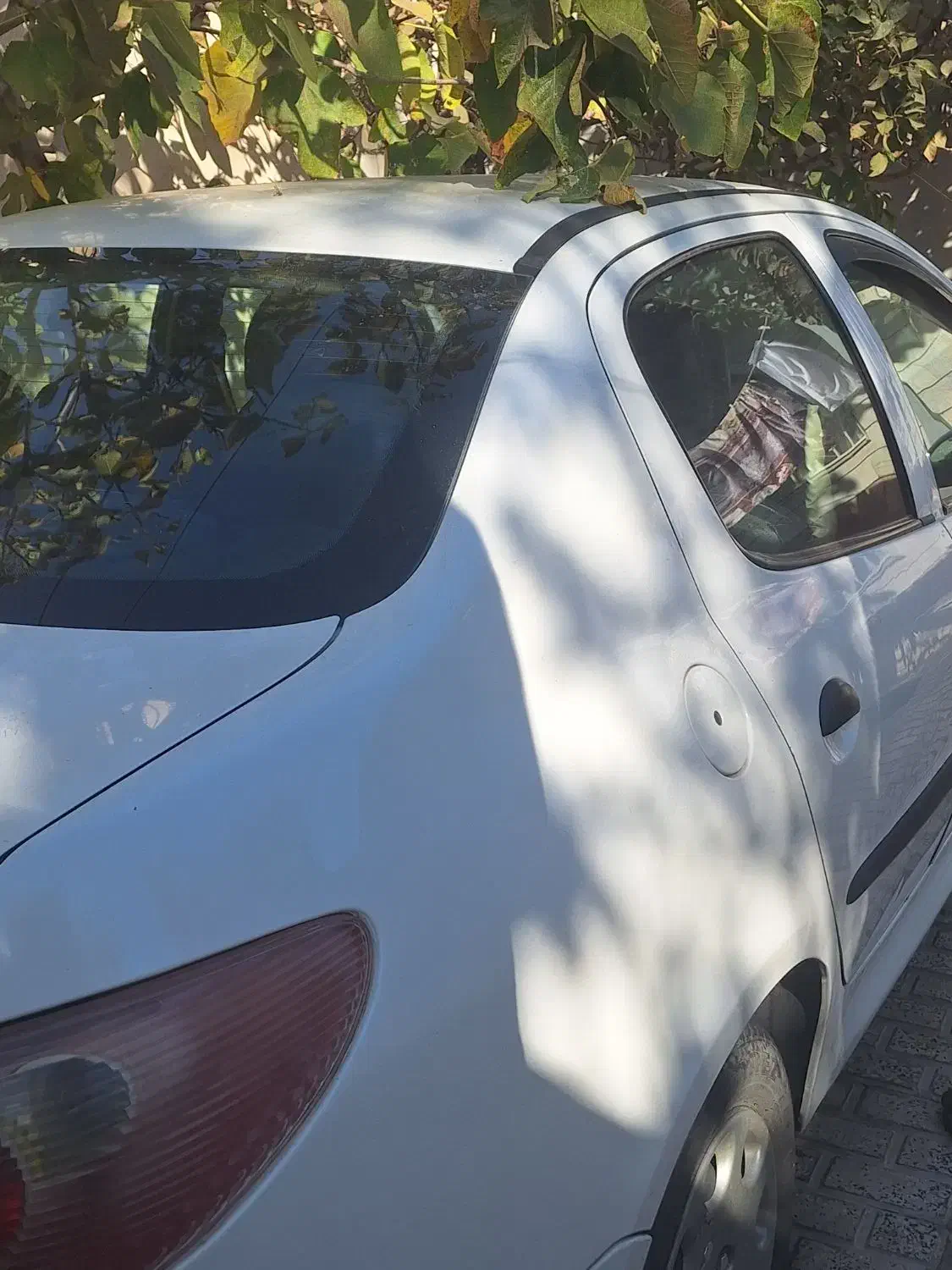 پژو ۲۰۶ صندوق دار v8 - 1394