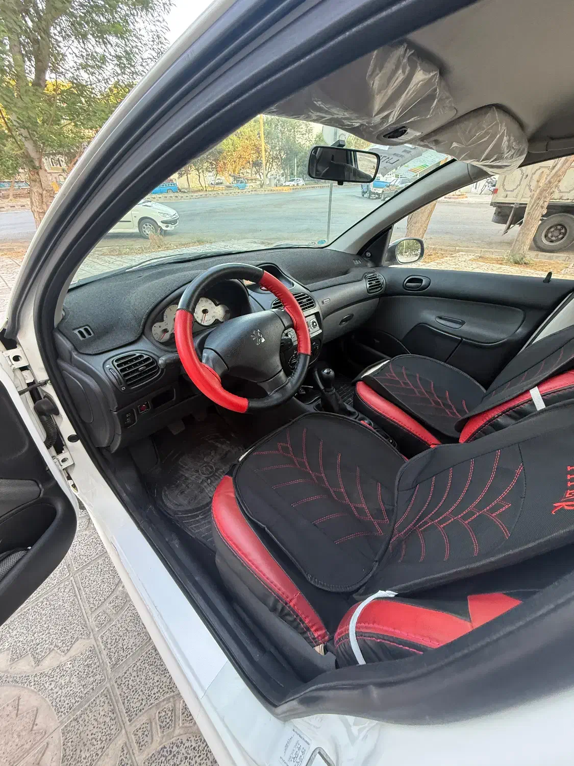 پژو 206 تیپ 3 - 1399