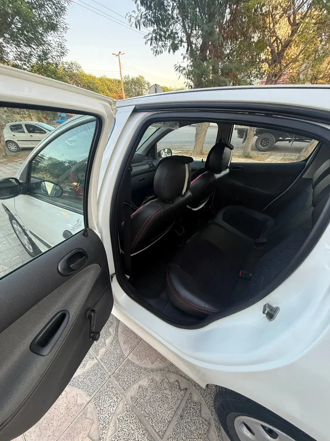 پژو 206 تیپ 3 - 1399