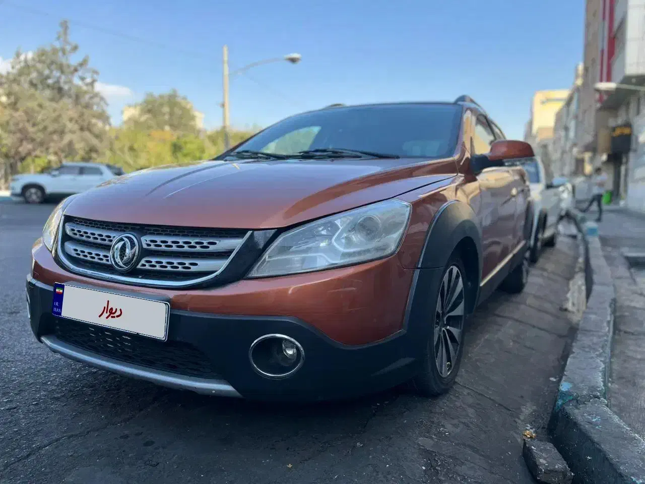 دانگ فنگ H30 کراس اتوماتیک - 1397