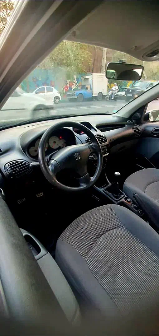 پژو ۲۰۶ صندوق دار v8 - 1396