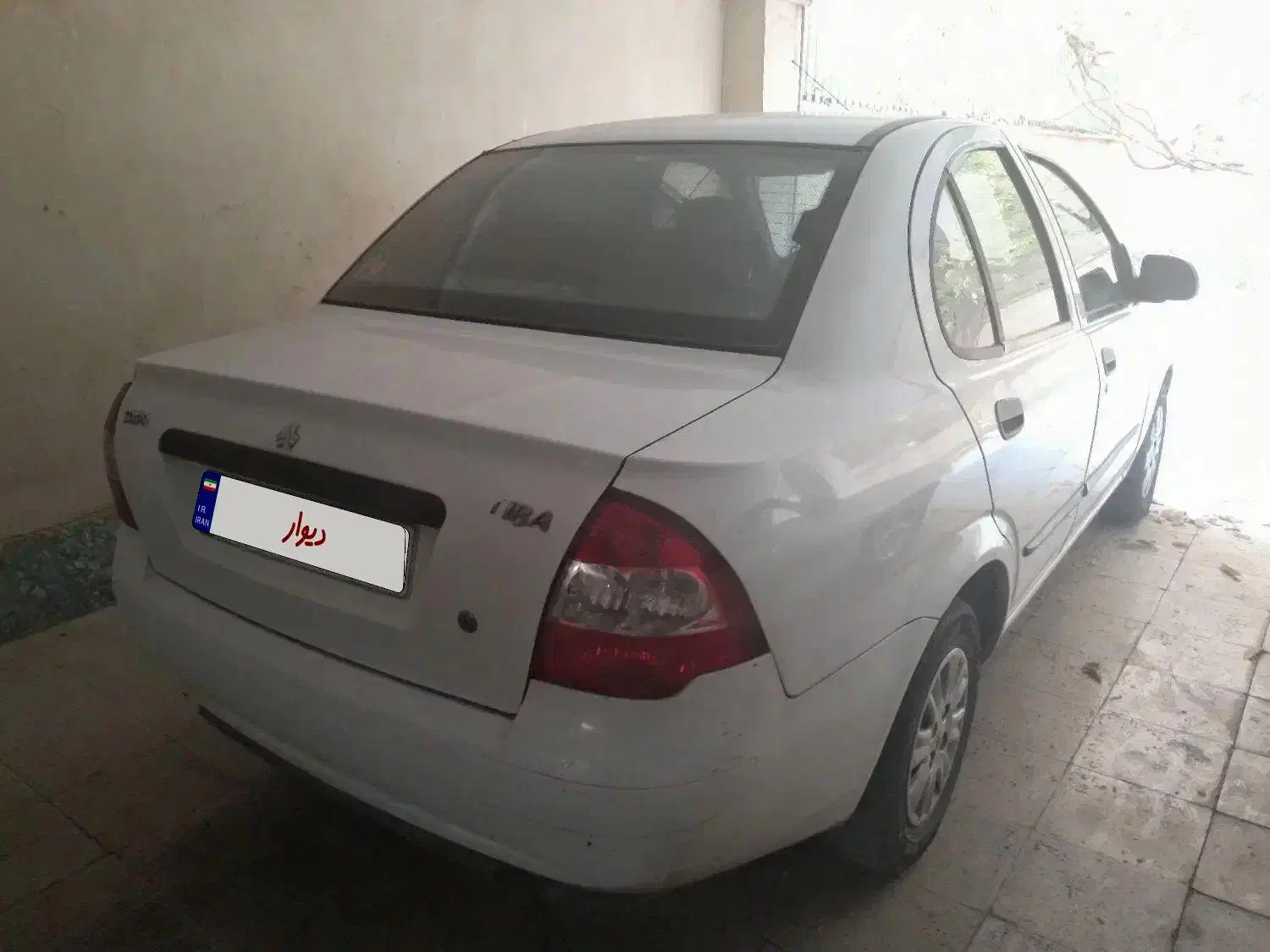 تیبا صندوق دار LX - 1395