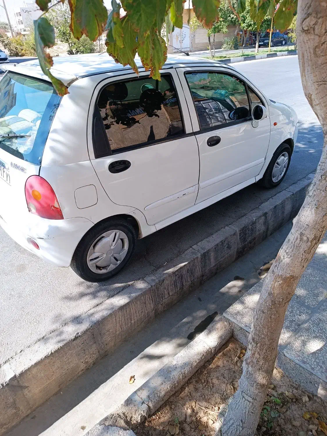 ام وی ام 110 سه سیلندر - 1390