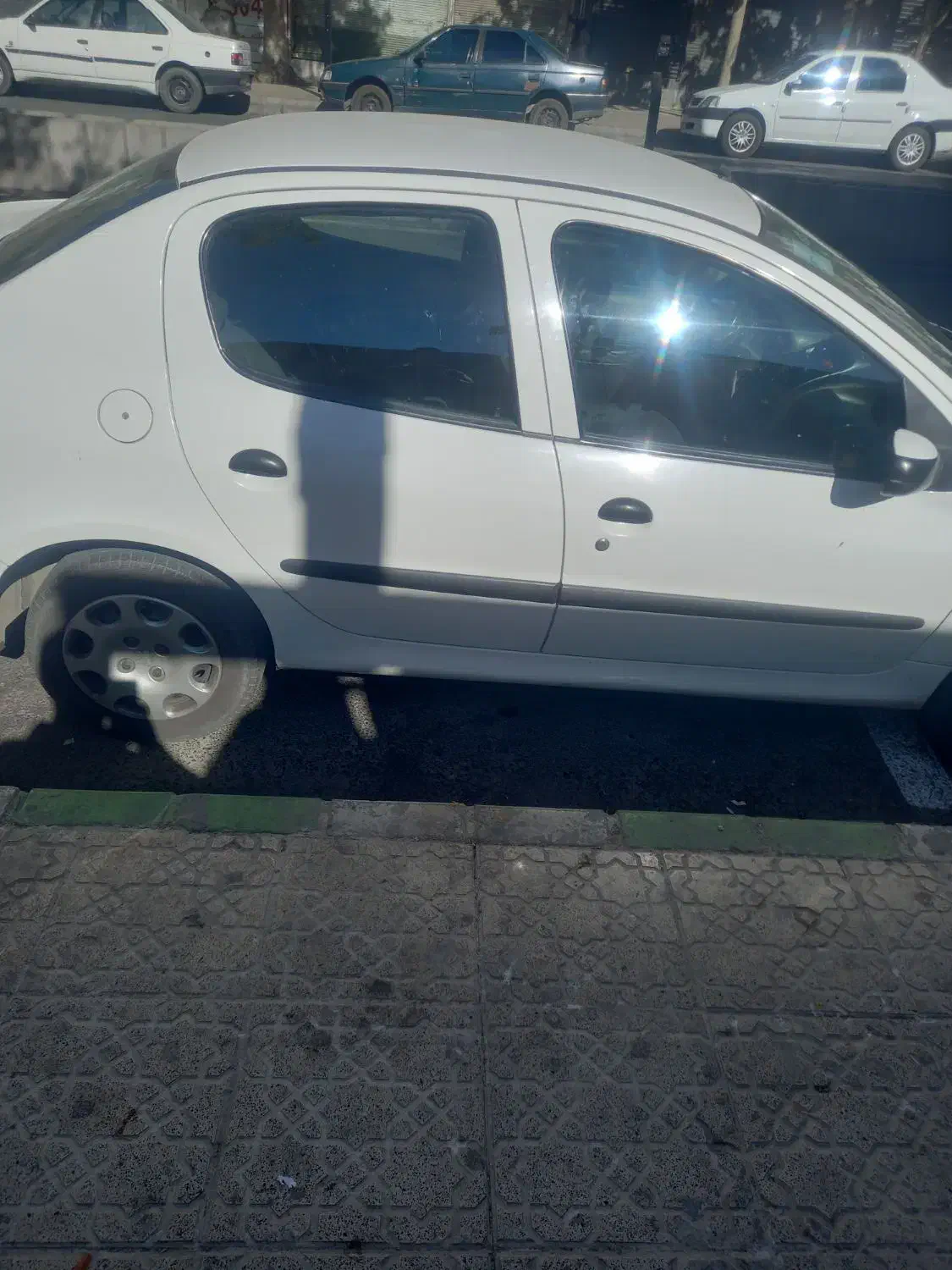 پژو ۲۰۶ صندوق دار v8 - 1393