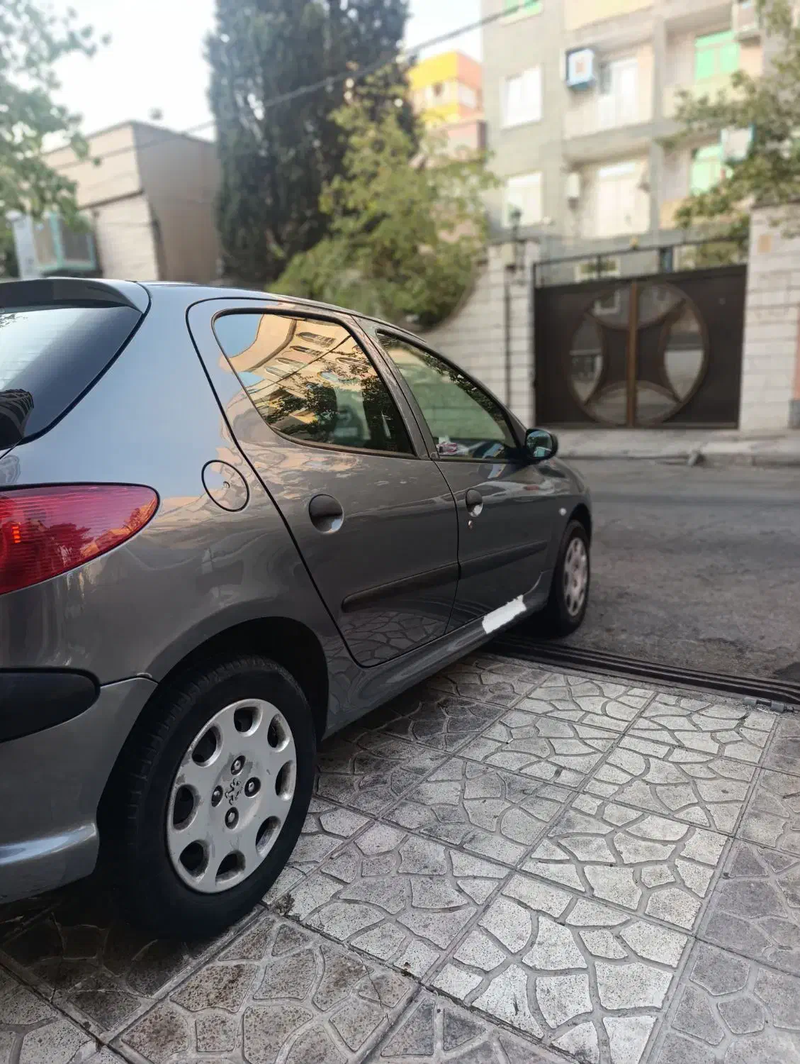 پژو 206 تیپ 5 - 1398