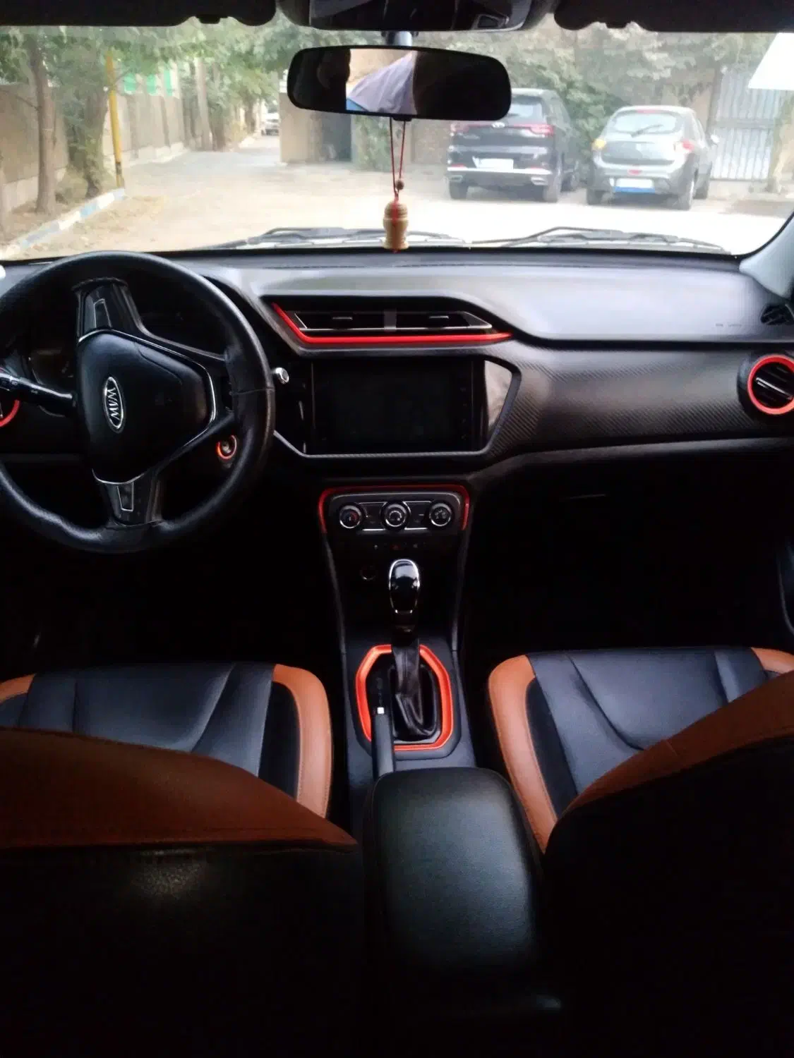 ام وی ام X22 اتوماتیک اسپرت لاکچری - 1399