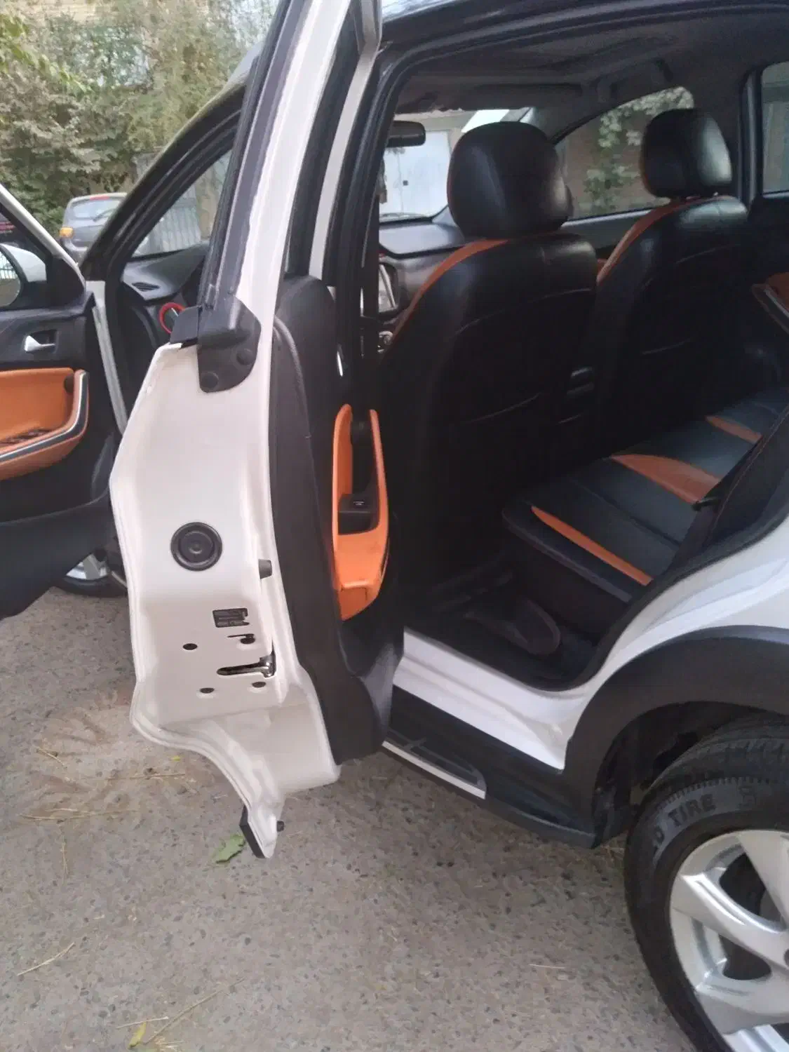 ام وی ام X22 اتوماتیک اسپرت لاکچری - 1399