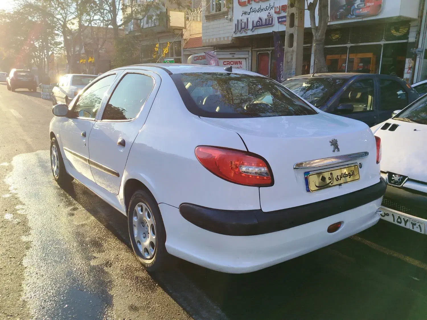 پژو ۲۰۶ صندوق دار v8 - 1395