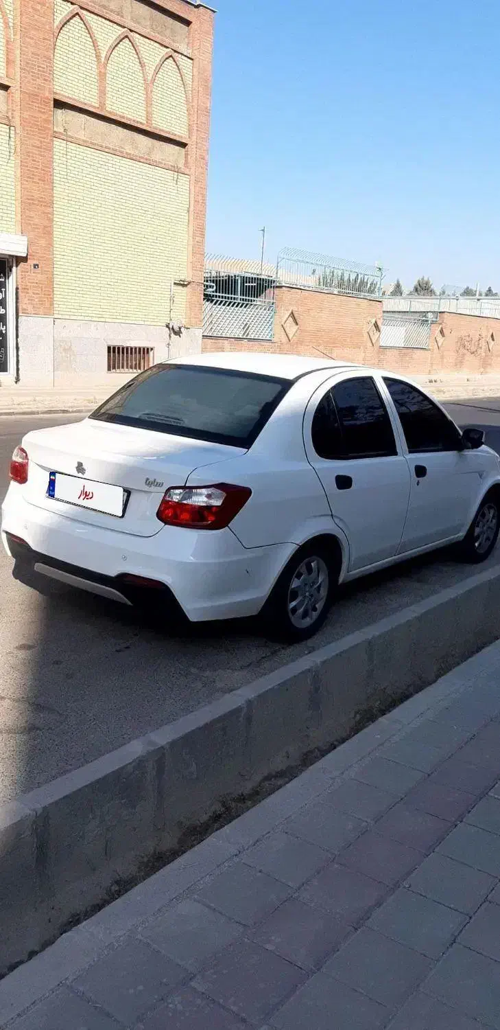 ساینا S دنده‌ای دوگانه سوز - 1402