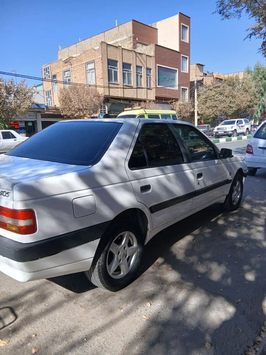 پژو 405 SLX بنزینی TU5 - 1397