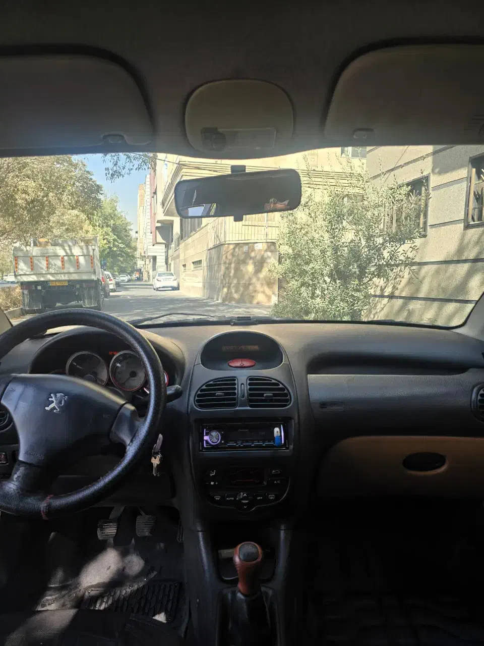 پژو ۲۰۶ صندوق دار v19 - 1388