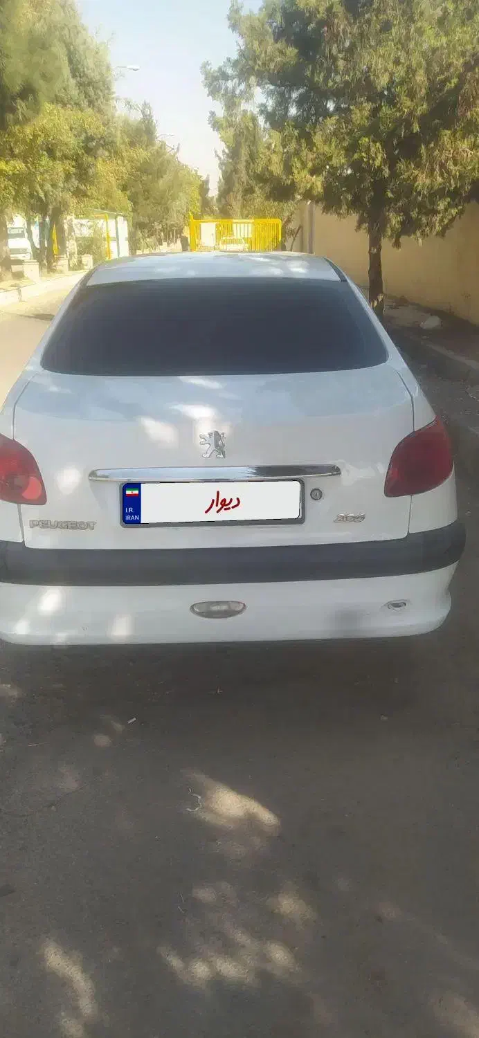 پژو ۲۰۶ صندوق دار v20 - 1390
