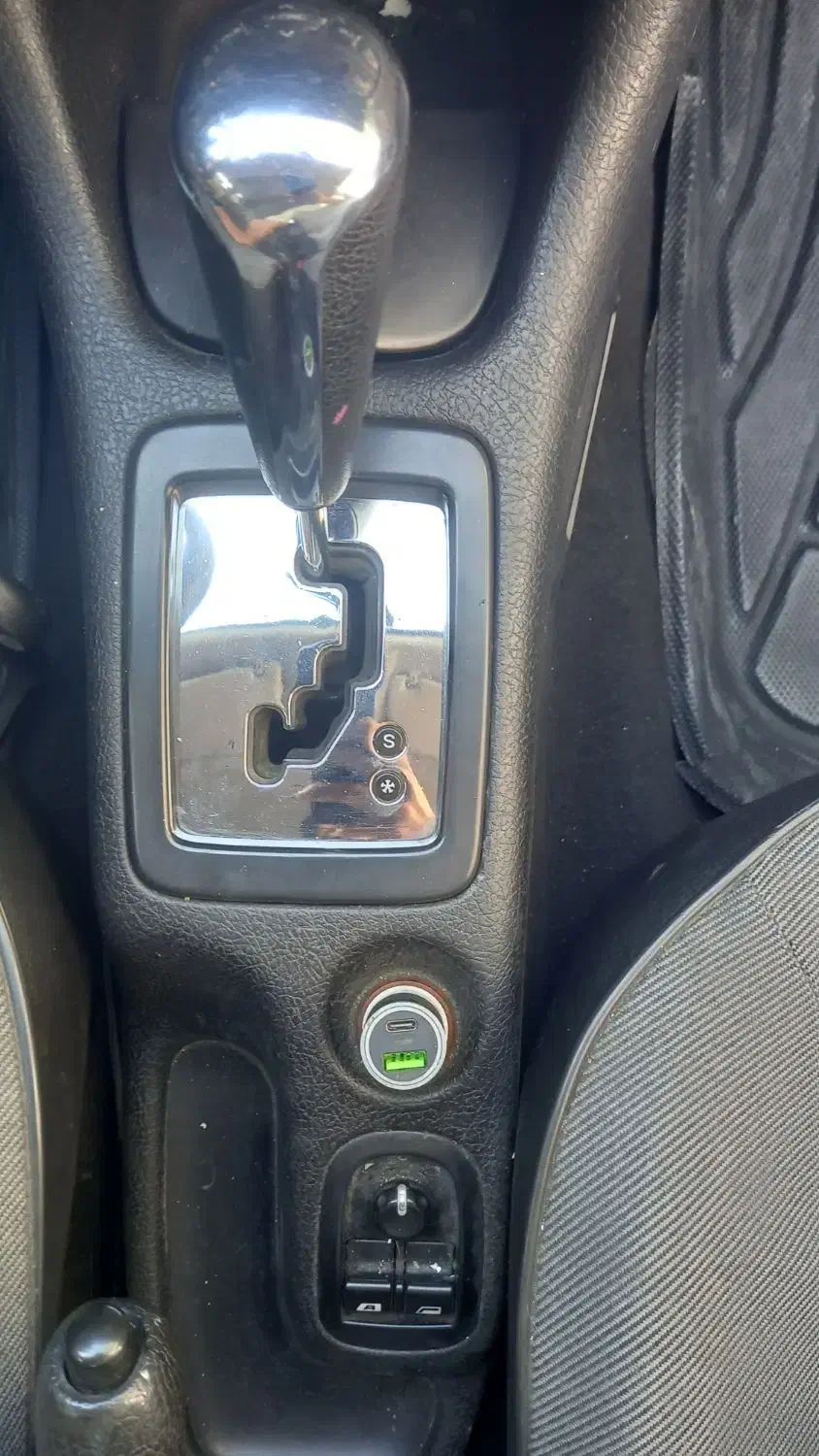 پژو ۲۰۶ صندوق دار v9 - 1391