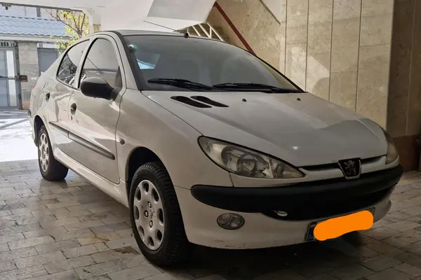پژو ۲۰۶ صندوق دار v8 - 1395