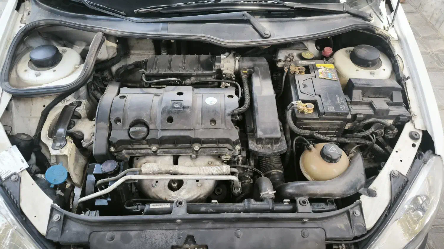 پژو 206 تیپ 5 - 1395