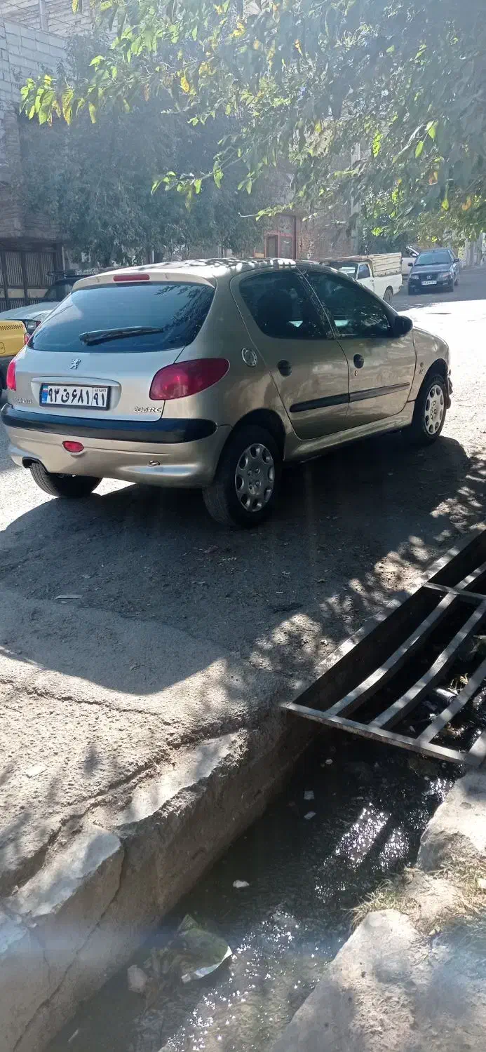 پژو 206 تیپ 2 - 1382