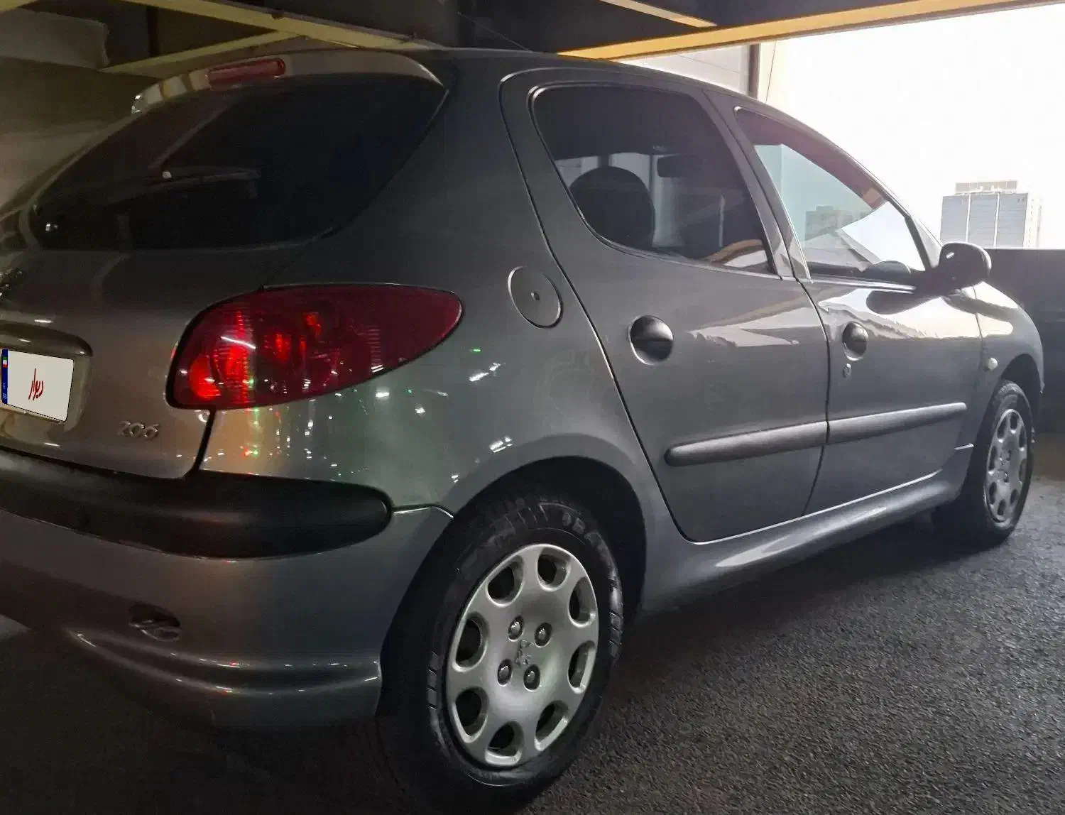 پژو 206 تیپ 5 - 1396