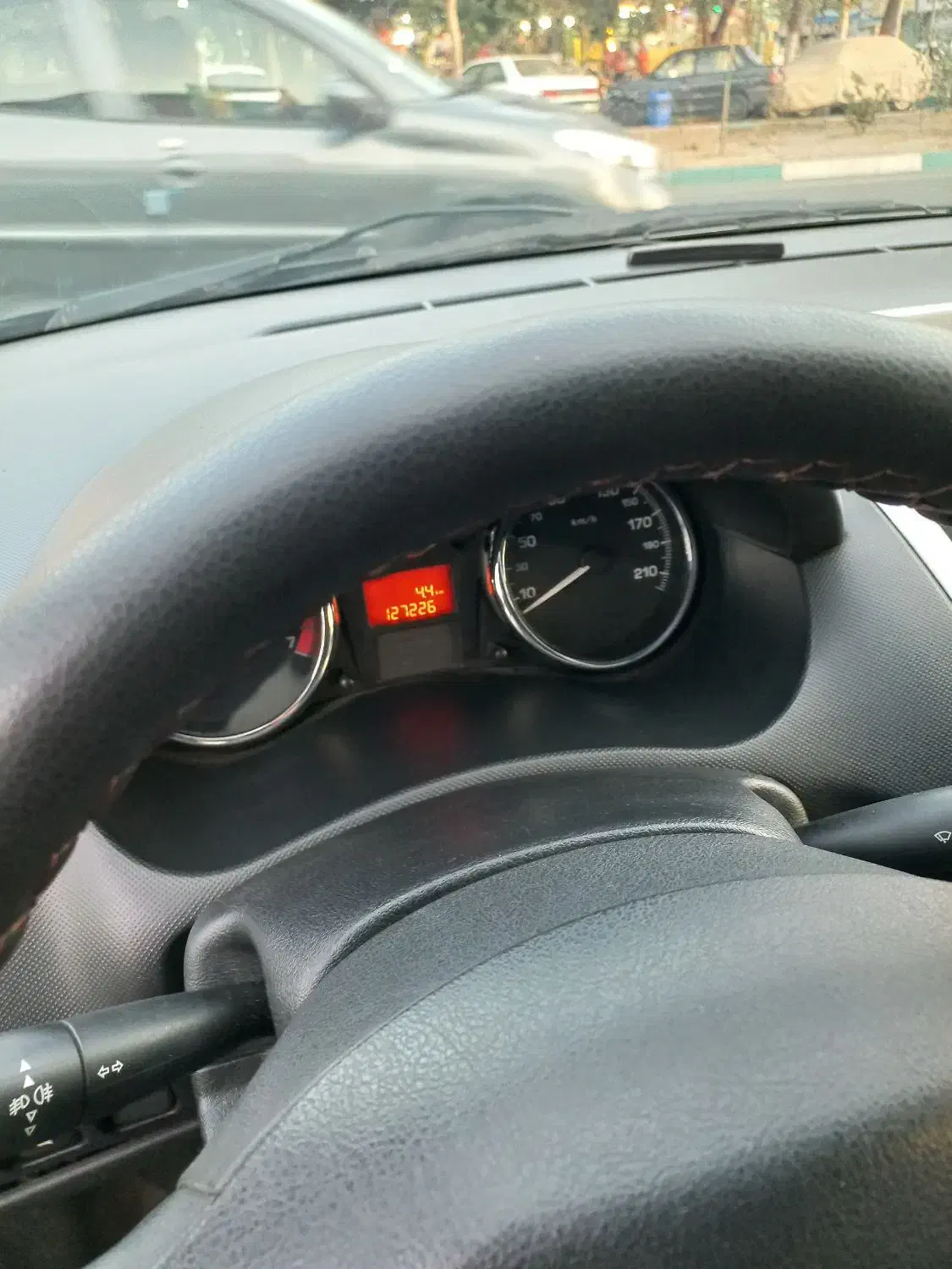 پژو 207 اتوماتیک TU5P - 1390