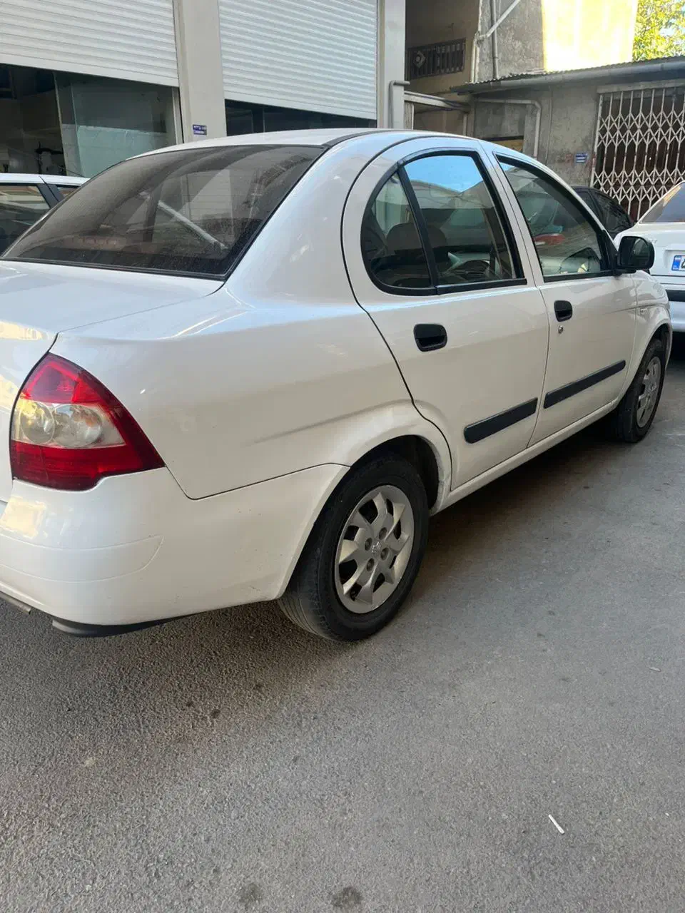 تیبا صندوق دار EX - 1397