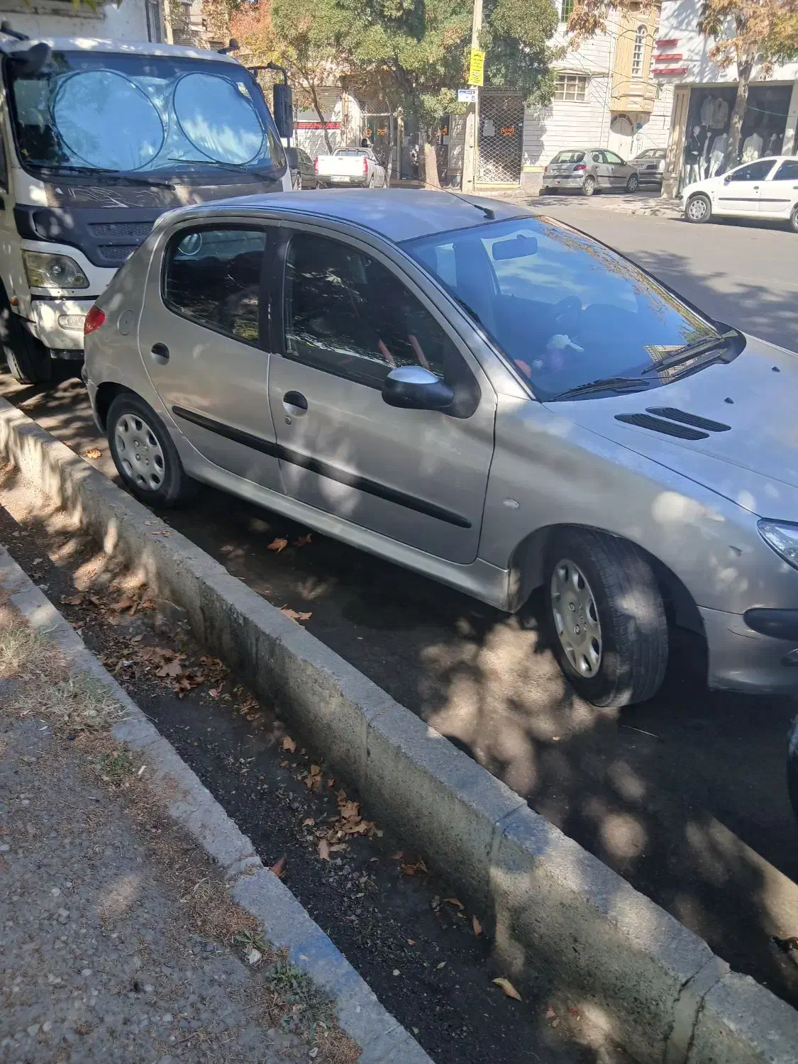 پژو 206 تیپ 2 - 1383