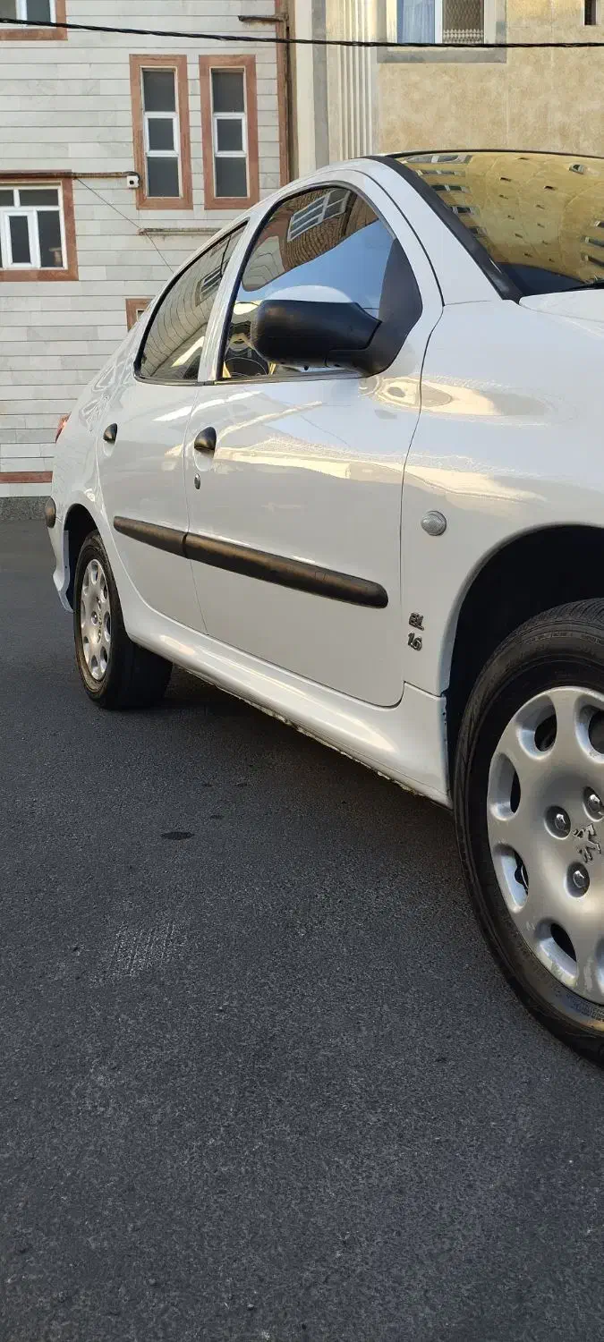 پژو ۲۰۶ صندوق دار v8 - 1393