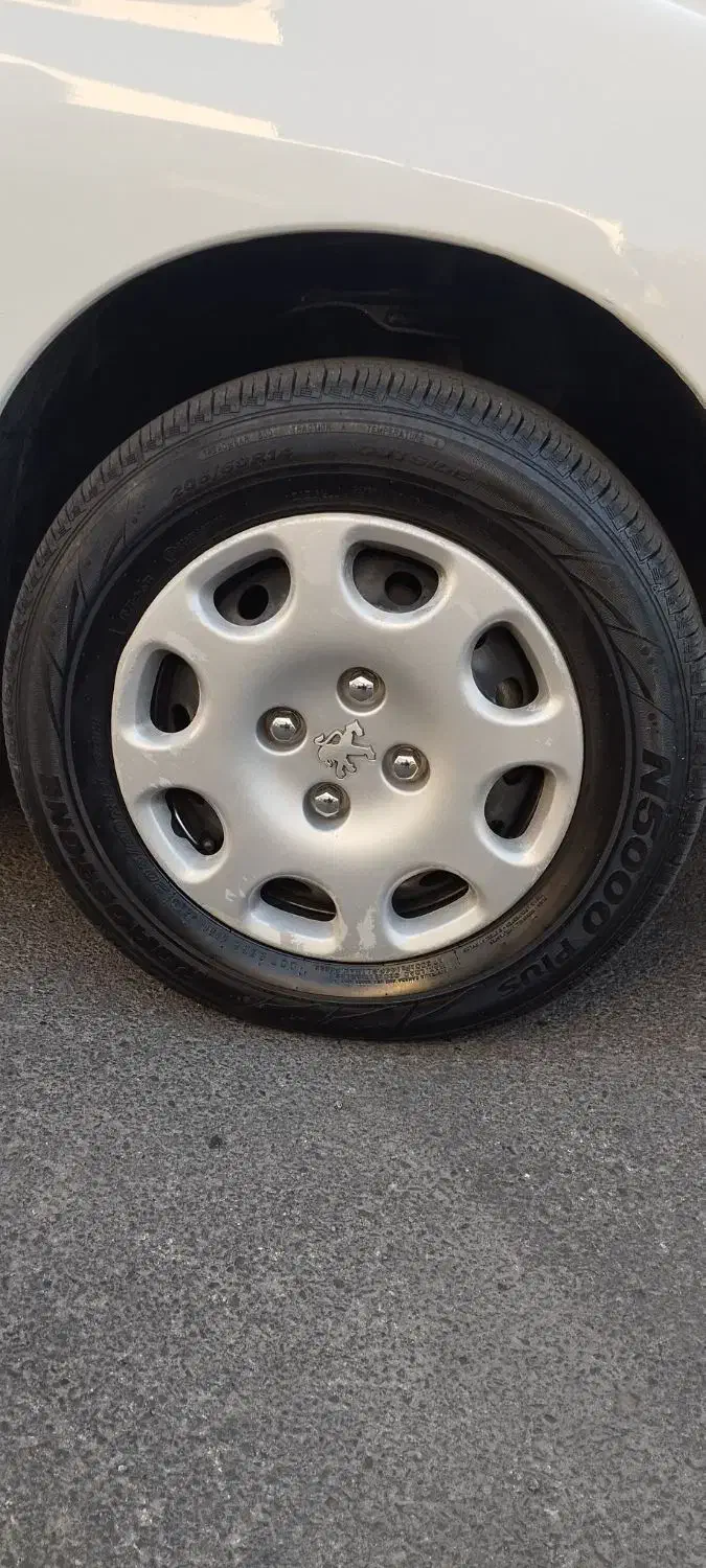 پژو ۲۰۶ صندوق دار v8 - 1393