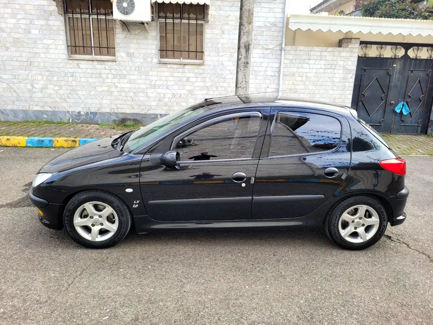 پژو 206 تیپ 5 - 1397